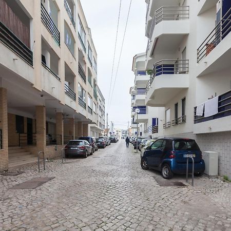 Flh Caparica By The Sea With Balcony Apartment Costa da Caparica Exterior photo